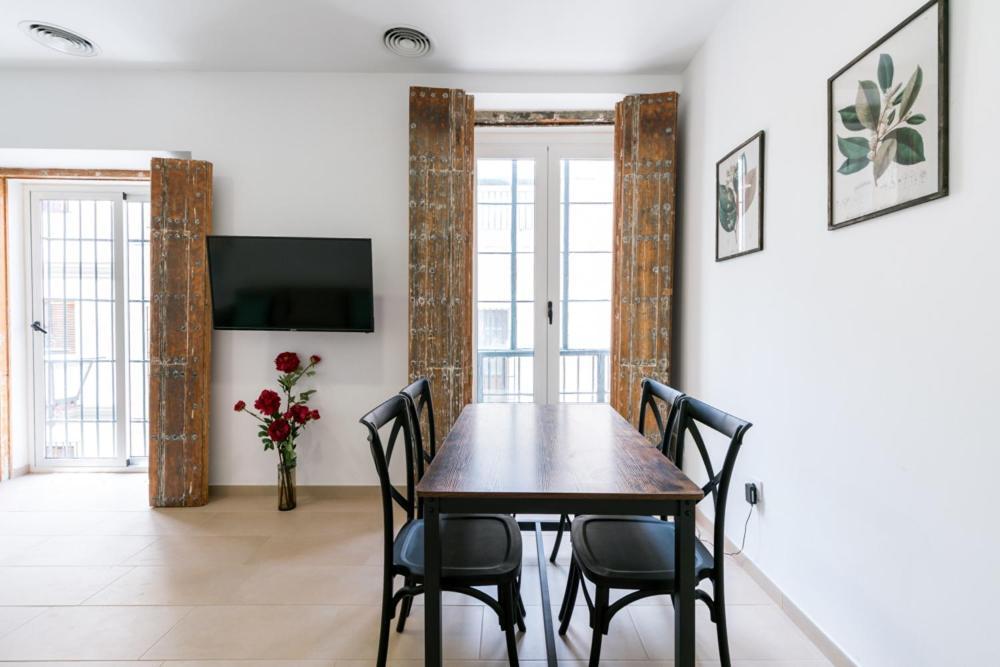 Olehousing-San Lorenzo セビリア エクステリア 写真